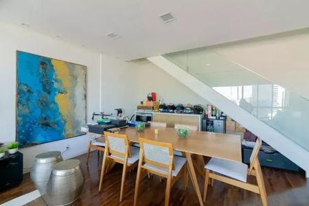 Apartamento à venda com 1 quarto, 123m² em Vila Olímpia, São Paulo