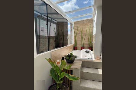 Apartamento à venda com 2 quartos, 144m² em Jardim Londrina, São Paulo