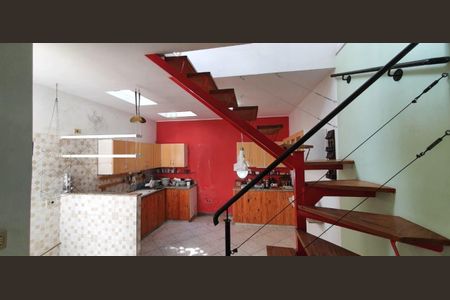 Casa à venda com 172m², 2 quartos e 1 vaga