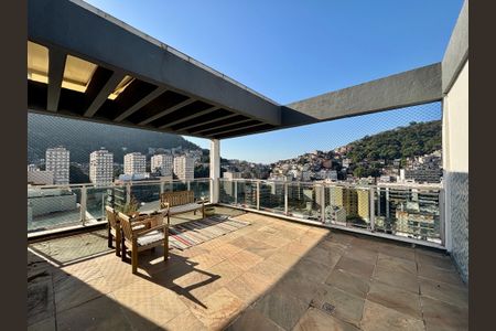 Apartamento à venda com 141m², 3 quartos e 2 vagasCobertura
