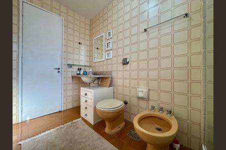 Apartamento à venda com 141m², 3 quartos e 2 vagasSuíte