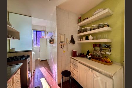 Apartamento à venda com 141m², 3 quartos e 2 vagasCozinha