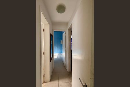 Apartamento à venda com 141m², 3 quartos e 2 vagasBanheiro social - corredor de acesso