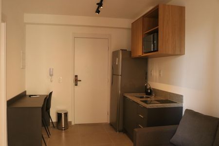 Studio para alugar com 27m², 1 quarto e sem vagaSala e Cozinha Integrada