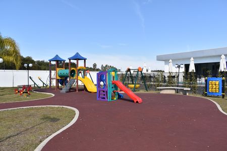 Casa de condomínio para alugar com 171m², 3 quartos e 2 vagasÁrea comum - Playground