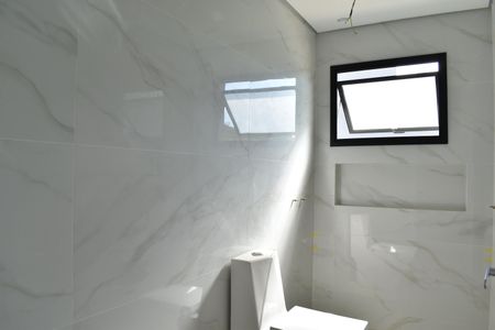 Casa de condomínio para alugar com 171m², 3 quartos e 2 vagasBanheiro da Suíte 1