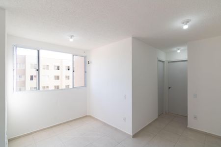 Apartamento para alugar com 42m², 2 quartos e sem vaga Apartamento para alugar com 42m², 2 quartos e sem vagaSala