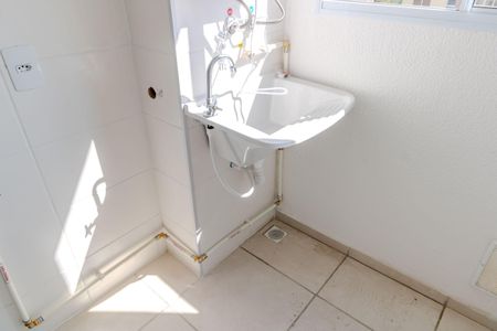 Apartamento para alugar com 42m², 2 quartos e sem vaga Apartamento para alugar com 42m², 2 quartos e sem vagaCozinha e Área de Serviço