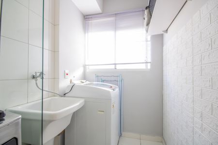 Apartamento para alugar com 32m², 1 quarto e 1 vaga Apartamento para alugar com 32m², 1 quarto e 1 vaga Área de Serviço