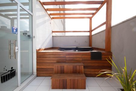 Apartamento para alugar com 32m², 1 quarto e 1 vaga Apartamento para alugar com 32m², 1 quarto e 1 vagaÁrea comum