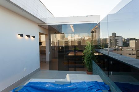 Apartamento à venda com 130m², 2 quartos e 2 vagasÁrea comum