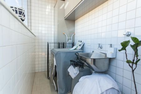 Apartamento à venda com 130m², 2 quartos e 2 vagasÁrea de Serviço