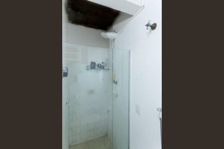 Apartamento à venda com 96m², 3 quartos e 1 vaga Apartamento à venda com 96m², 3 quartos e 1 vagaBanheiro da Suíte