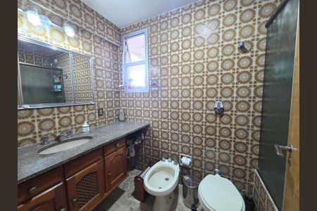 Apartamento à venda com 126m², 3 quartos e 2 vagas Apartamento à venda com 126m², 3 quartos e 2 vagasBanheiro