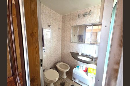 Apartamento à venda com 126m², 3 quartos e 2 vagas Apartamento à venda com 126m², 3 quartos e 2 vagasBanheiro