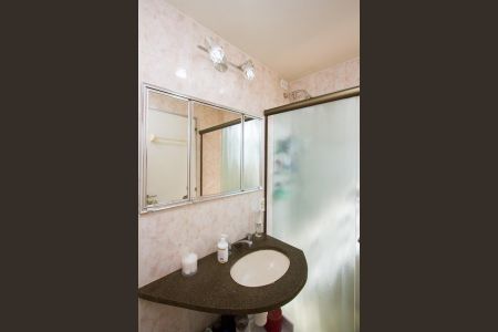 Apartamento à venda com 126m², 3 quartos e 2 vagas Apartamento à venda com 126m², 3 quartos e 2 vagasBanheiro da Suíte