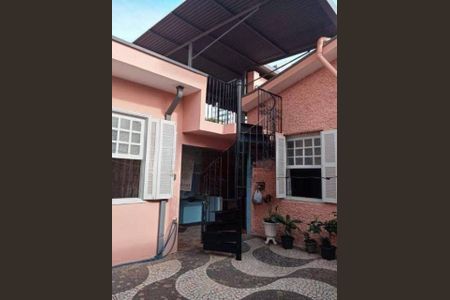 Casa à venda com 179m², 3 quartos e 2 vagasFoto 04