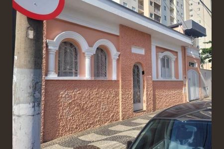 Casa à venda com 179m², 3 quartos e 2 vagasFoto 02