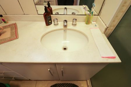 Apartamento à venda com 92m², 3 quartos e 2 vagas Apartamento à venda com 92m², 3 quartos e 2 vagasBanheiro 2