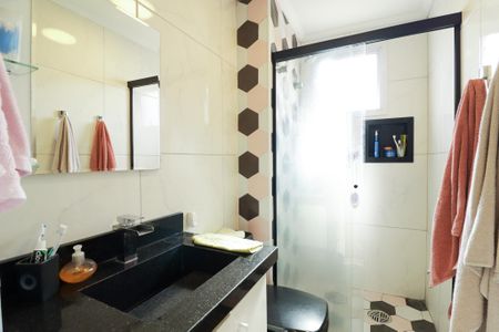 Apartamento à venda com 92m², 3 quartos e 2 vagas Apartamento à venda com 92m², 3 quartos e 2 vagasBanheiro 1