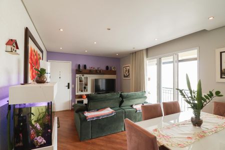 Apartamento à venda com 92m², 3 quartos e 2 vagas Apartamento à venda com 92m², 3 quartos e 2 vagasSala