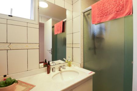 Apartamento à venda com 92m², 3 quartos e 2 vagas Apartamento à venda com 92m², 3 quartos e 2 vagasBanheiro 2