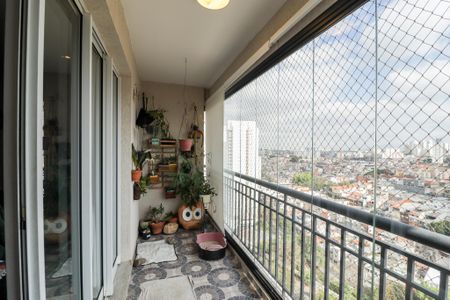 Apartamento à venda com 92m², 3 quartos e 2 vagas Apartamento à venda com 92m², 3 quartos e 2 vagasVaranda