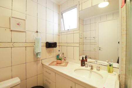 Apartamento à venda com 92m², 3 quartos e 2 vagas Apartamento à venda com 92m², 3 quartos e 2 vagasBanheiro 2