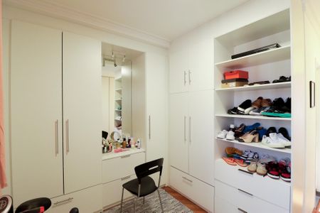 Apartamento à venda com 92m², 3 quartos e 2 vagas Apartamento à venda com 92m², 3 quartos e 2 vagasQuarto 2