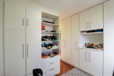 Apartamento à venda com 92m², 3 quartos e 2 vagas Apartamento à venda com 92m², 3 quartos e 2 vagasQuarto 2