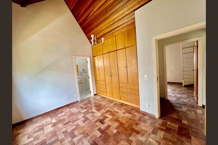 Casa de condomínio à venda com 330m², 3 quartos e 4 vagasFoto 22