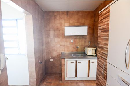 Apartamento à venda com 72m², 2 quartos e sem vaga Apartamento à venda com 72m², 2 quartos e sem vagaCozinha