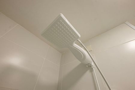 Studio para alugar com 25m², 1 quarto e sem vaga Studio para alugar com 25m², 1 quarto e sem vagaBanheiro