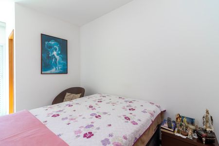 Casa de condomínio à venda com 100m², 2 quartos e 2 vagasSuíte 1