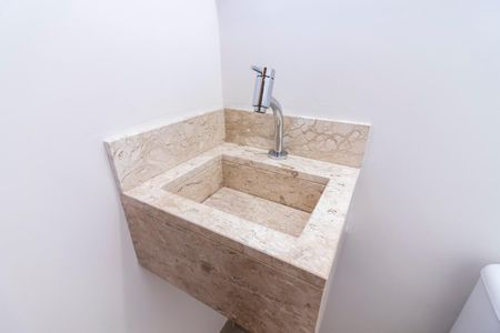 Casa de condomínio à venda com 100m², 2 quartos e 2 vagasLavabo