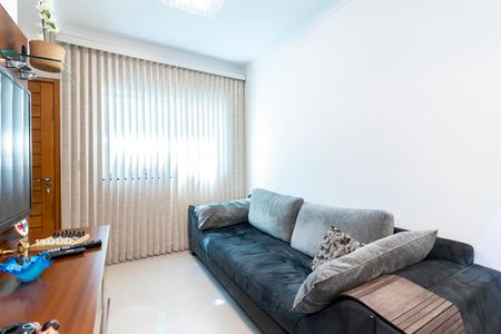 Casa de condomínio à venda com 100m², 2 quartos e 2 vagasSala de Estar