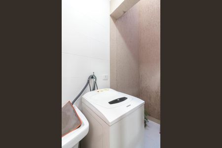 Casa de condomínio à venda com 100m², 2 quartos e 2 vagasÁrea de Serviço