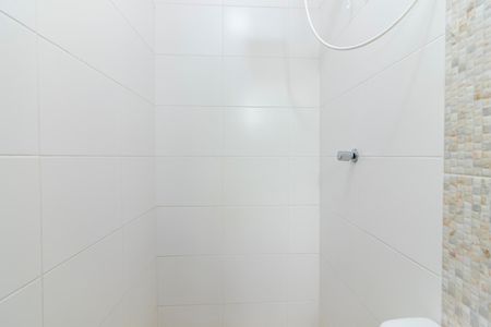 Casa de condomínio à venda com 100m², 2 quartos e 2 vagasBanheiro da Suíte 2