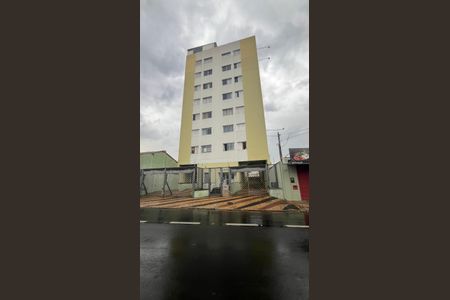 Apartamento à venda com 55m², 1 quarto e 1 vaga Apartamento à venda com 55m², 1 quarto e 1 vagaFachada