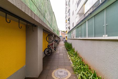 Apartamento para alugar com 27m², 1 quarto e sem vaga Apartamento para alugar com 27m², 1 quarto e sem vagaÁrea comum - Bicicletário