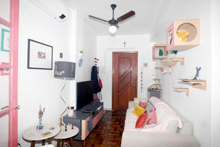 Sala de apartamento à venda com 1 quarto, 49m² em Centro Histórico, Porto Alegre