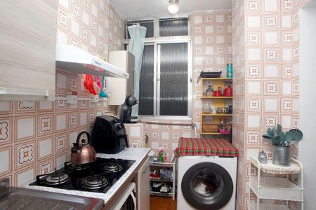 Cozinha + Área de Serviço de apartamento à venda com 1 quarto, 49m² em Centro Histórico, Porto Alegre