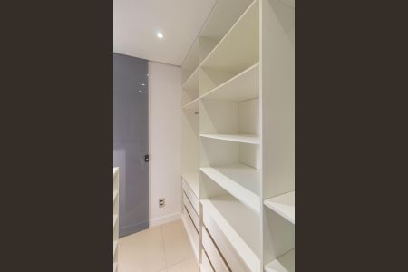 Apartamento à venda com 57m², 2 quartos e sem vagaCloset do Quarto 1