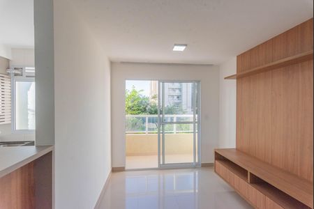 Sala de apartamento à venda com 2 quartos, 70m² em Jardim Nova Europa, Campinas