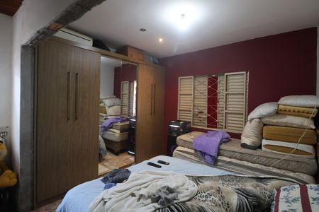 Casa à venda com 45m², 1 quarto e 1 vagaQuarto