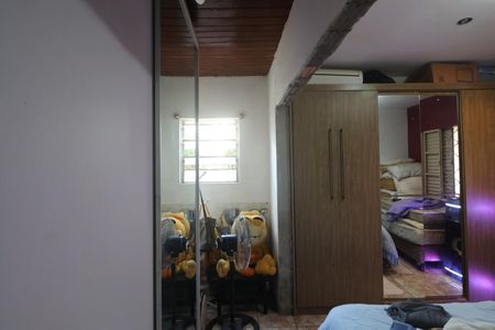 Casa à venda com 45m², 1 quarto e 1 vagaQuarto