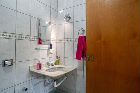 Apartamento à venda com 100m², 2 quartos e sem vagaBanheiro da Suíte
