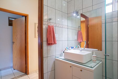 Apartamento à venda com 100m², 2 quartos e sem vagaBanheiro 2