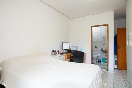 Apartamento à venda com 100m², 2 quartos e sem vagaSuíte