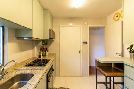 Apartamento à venda com 90m², 3 quartos e 1 vagaCozinha